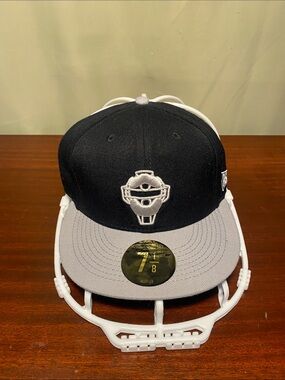 Baseballism Honor Tradition Class Catchers Umpire Mask Logo  Fitted Hat 7 1/8